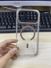 Crystal Clear Magnetic Phone Case – Shockproof Transparent Cover for iPhone 15/16/17 Series