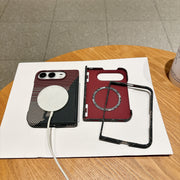 Carbon-Fibre Pattern Magnetic Phone Case