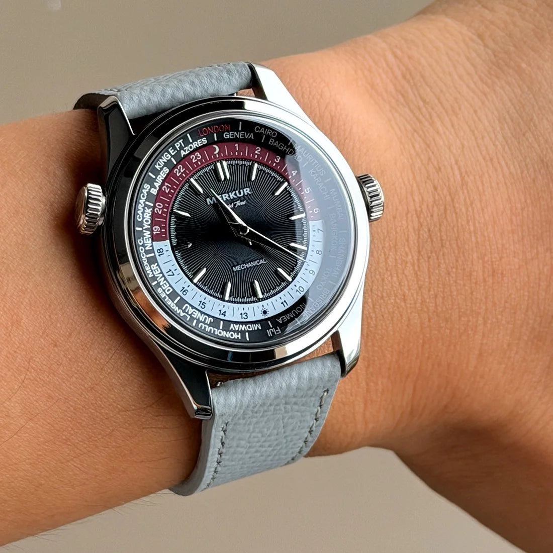 Merkur Men's Dual Crown Calendar Week Watch – Manual, Retro 38mm