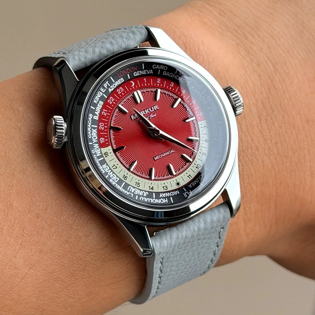 Merkur Men's Dual Crown Calendar Week Watch – Manual, Retro 38mm