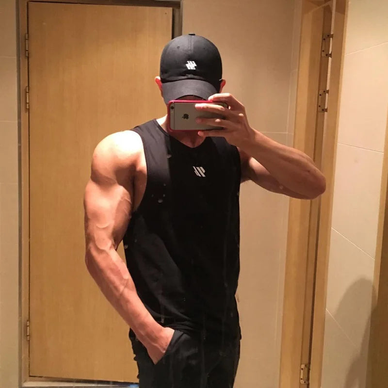 Men's Sleeveless Bodybuilding Tank Top – Quick-Dry Gym Workout Singlet
