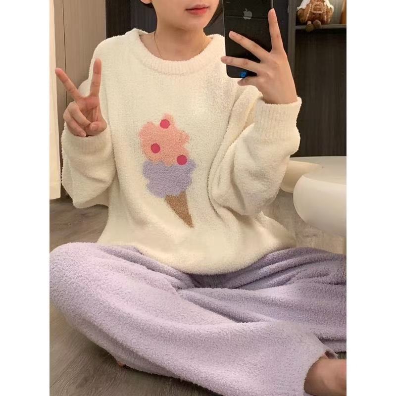 Women's Coral Fleece Pyjama Set — Warm Flannel Winter Loungewear