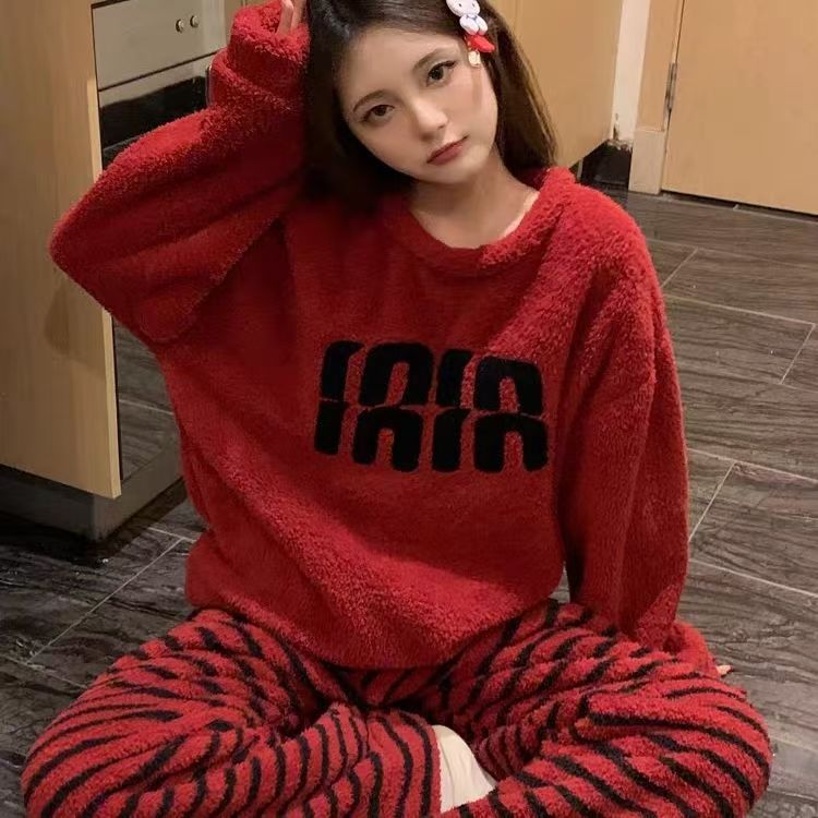 Women's Kitten Print Pyjama Suit — Thick Coral Velvet Fleece Loungewear - photo 19