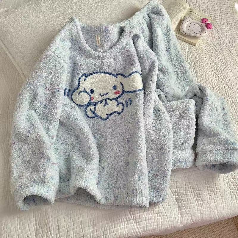 Women's Coral Fleece Pyjama Set — Warm Flannel Winter Loungewear