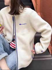 Women's Shearling Stand-Collar Jacket — Cosy Zip-Up Winter Coat, Cream
