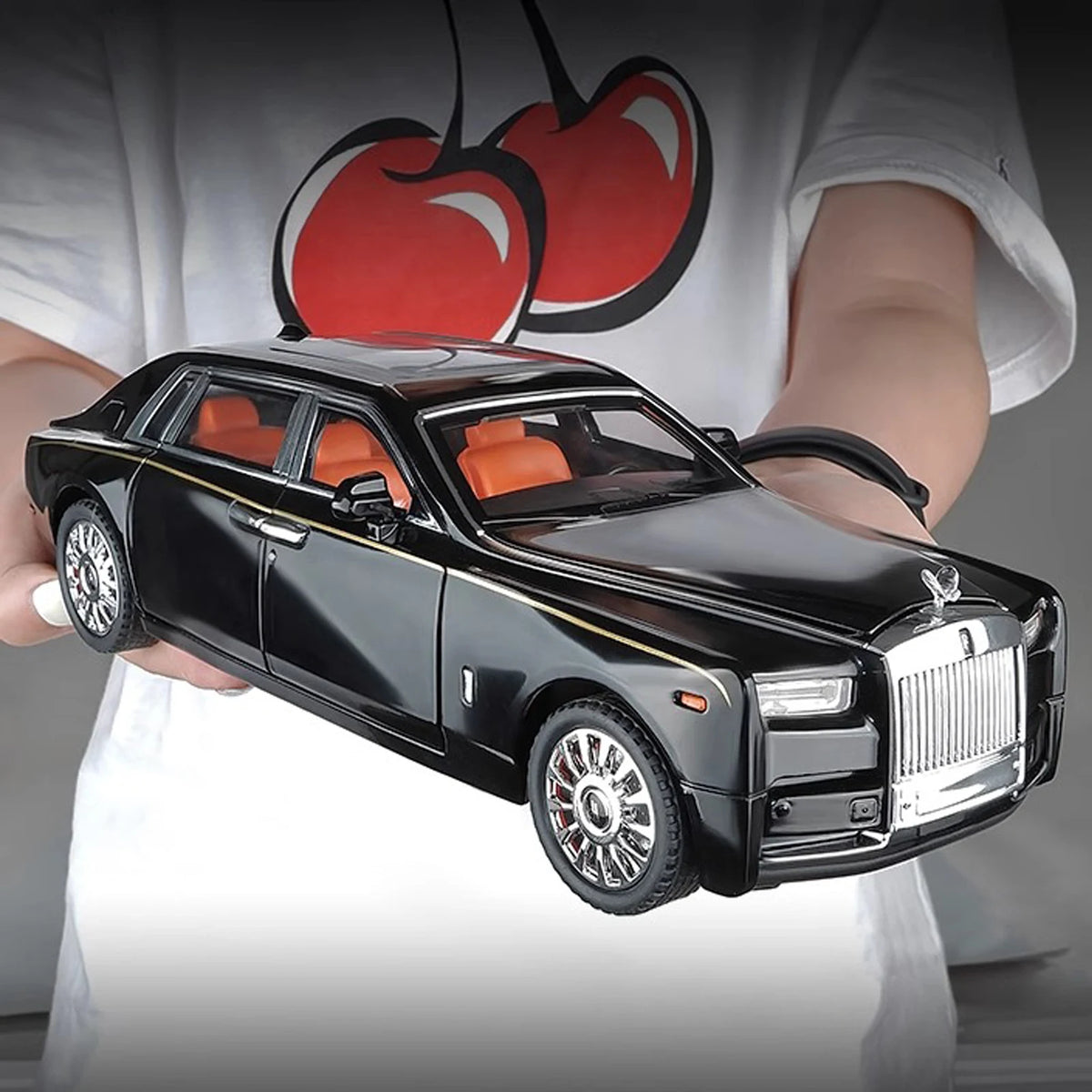 Rolls-Royce Phantom 1:18 Diecast Model – Pull-Back Car, Sound & Light
