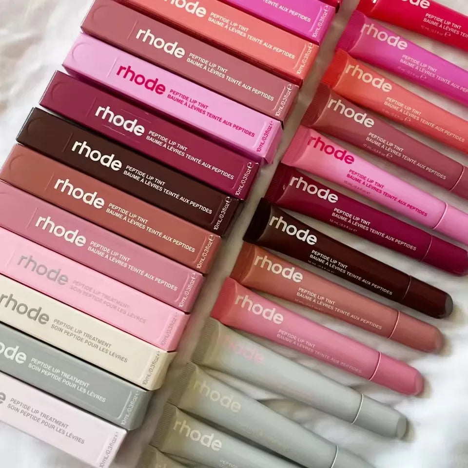 Nourishing Lip Gloss Balm – Smoothing Moisturising Shine for Soft Lips