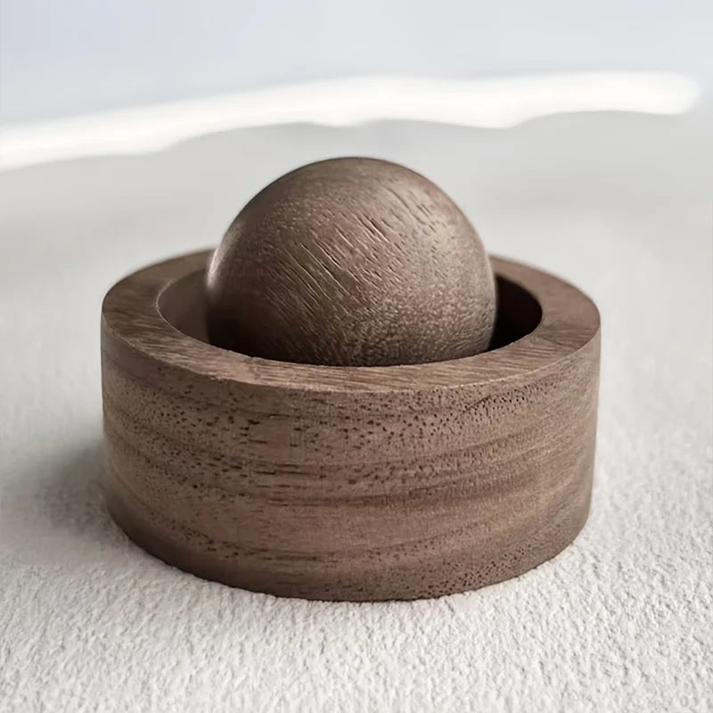 Mini Wooden Essential Oil Diffuser – Natural Fragrance for Car & Home