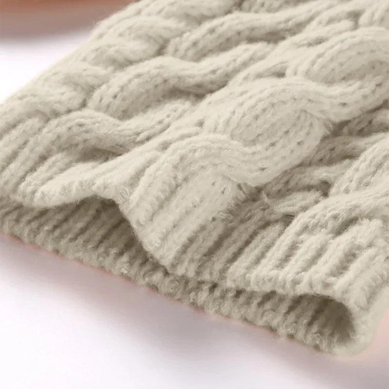 Yaminiya Women's Oversized Turtleneck Jumper – Cosy Knit Sweater