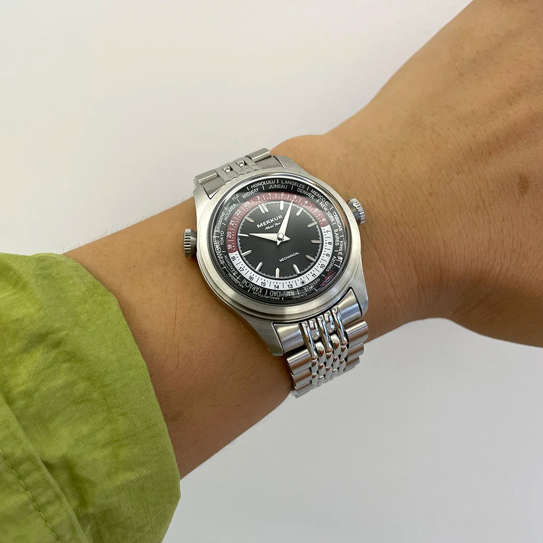 Merkur Men's Dual Crown Calendar Week Watch – Manual, Retro 38mm