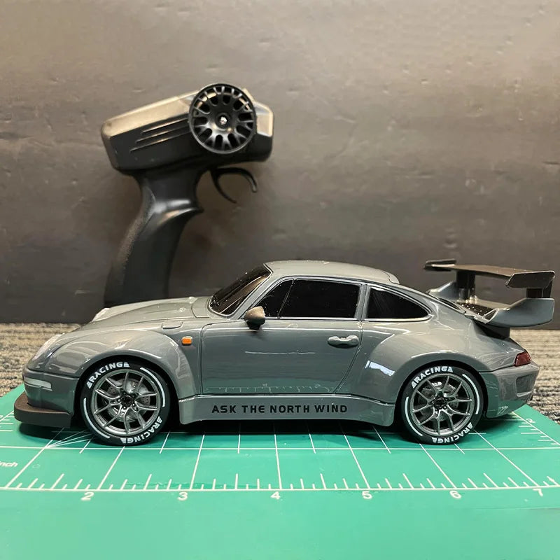 1:24 RC Drift Car – 4WD Remote Control Car, 20km/h with LED Lights