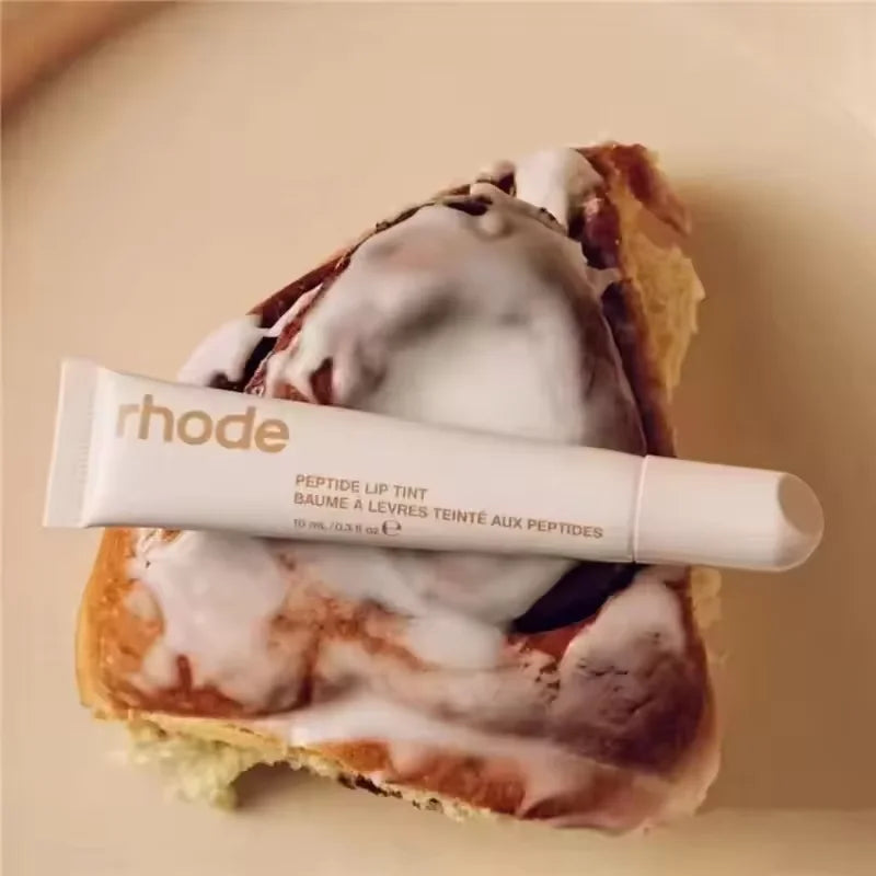 Nourishing Lip Gloss Balm – Smoothing Moisturising Shine for Soft Lips