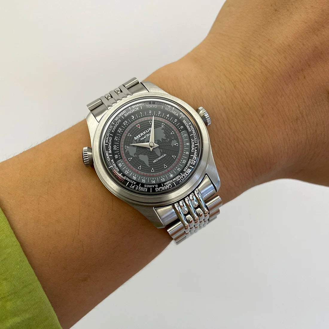 Merkur Men's Dual Crown Calendar Week Watch – Manual, Retro 38mm