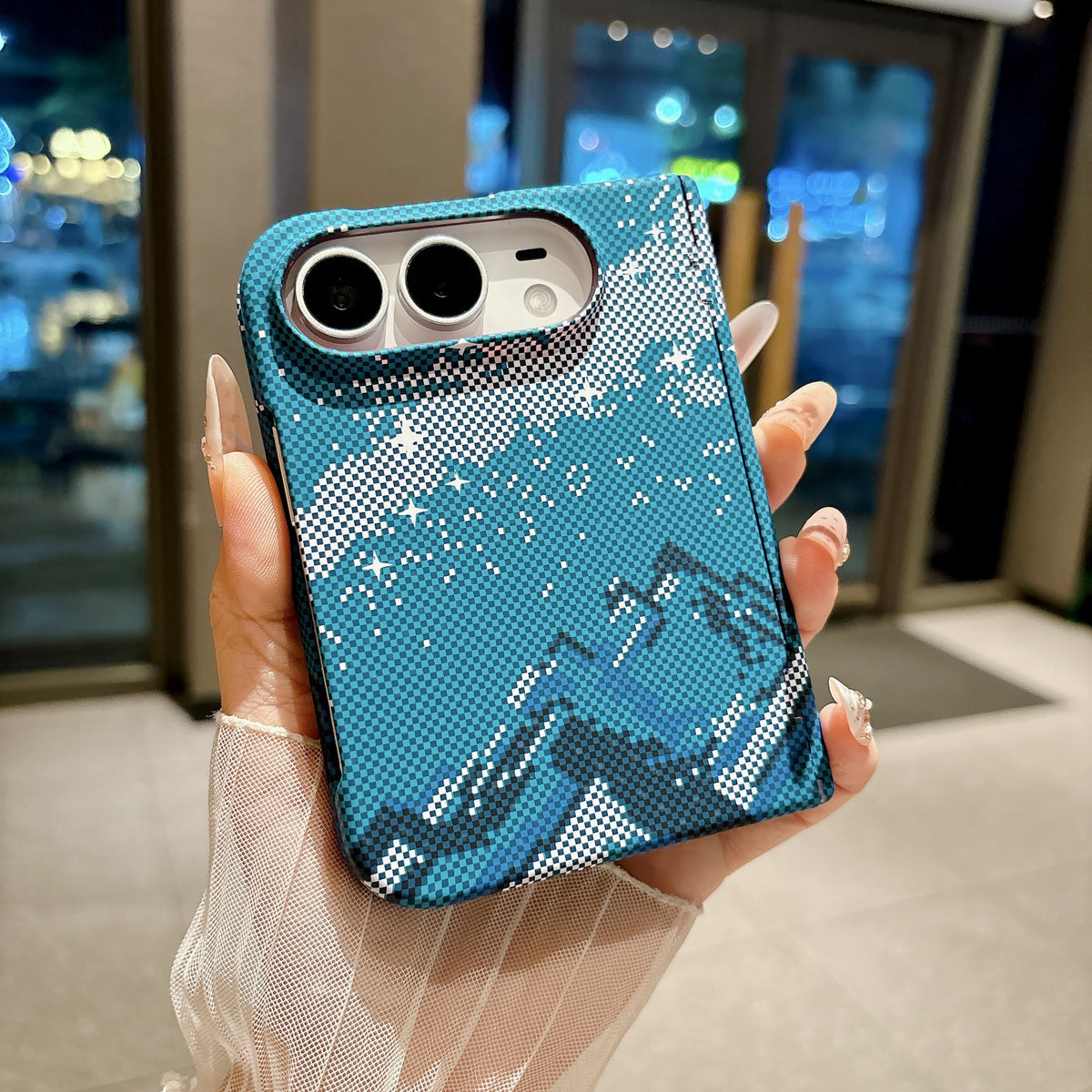 Carbon-Fibre Pattern Magnetic Phone Case
